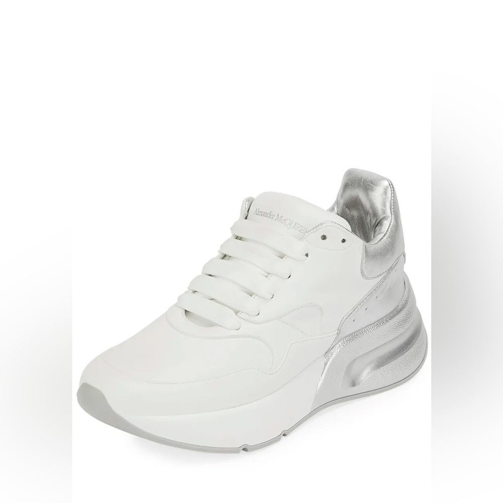 🔥SEND OFFERS🔥Men’s Alexander Mqueen sneakers